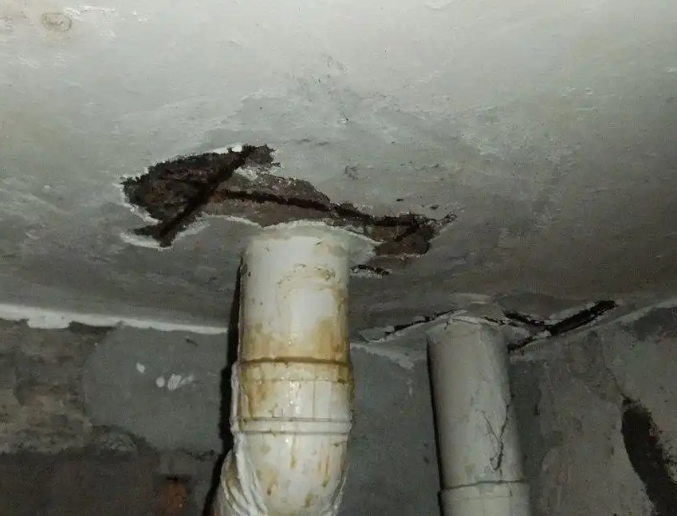 浦江卫生间漏水维修公司浅析浦江卫生间渗水维修的方法